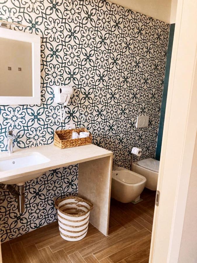 Gatto Bianco Rooms 42 Бергамо Екстериор снимка